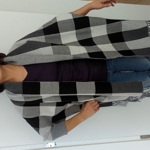 Shawl scarf with short sleeves